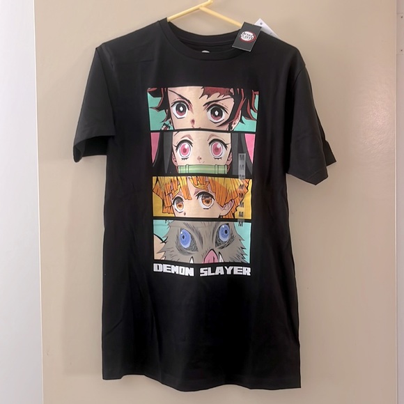 Other - nwt demon slayer graphic tee
